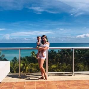 Meet your Posher, Dali